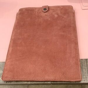 Portland Leather Rose Tablet Sleeve